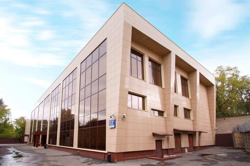 Продажа  здания,  в шаговой доступности от станций метро Алексеевская и Проспект Мира.

Здание оснащено всеми современным и инженерными системами, включая центральную систему приточно-вытяжной вентиляции и кондиционирования с возможностью индивидуального регулирования температуры и интенсивности воз