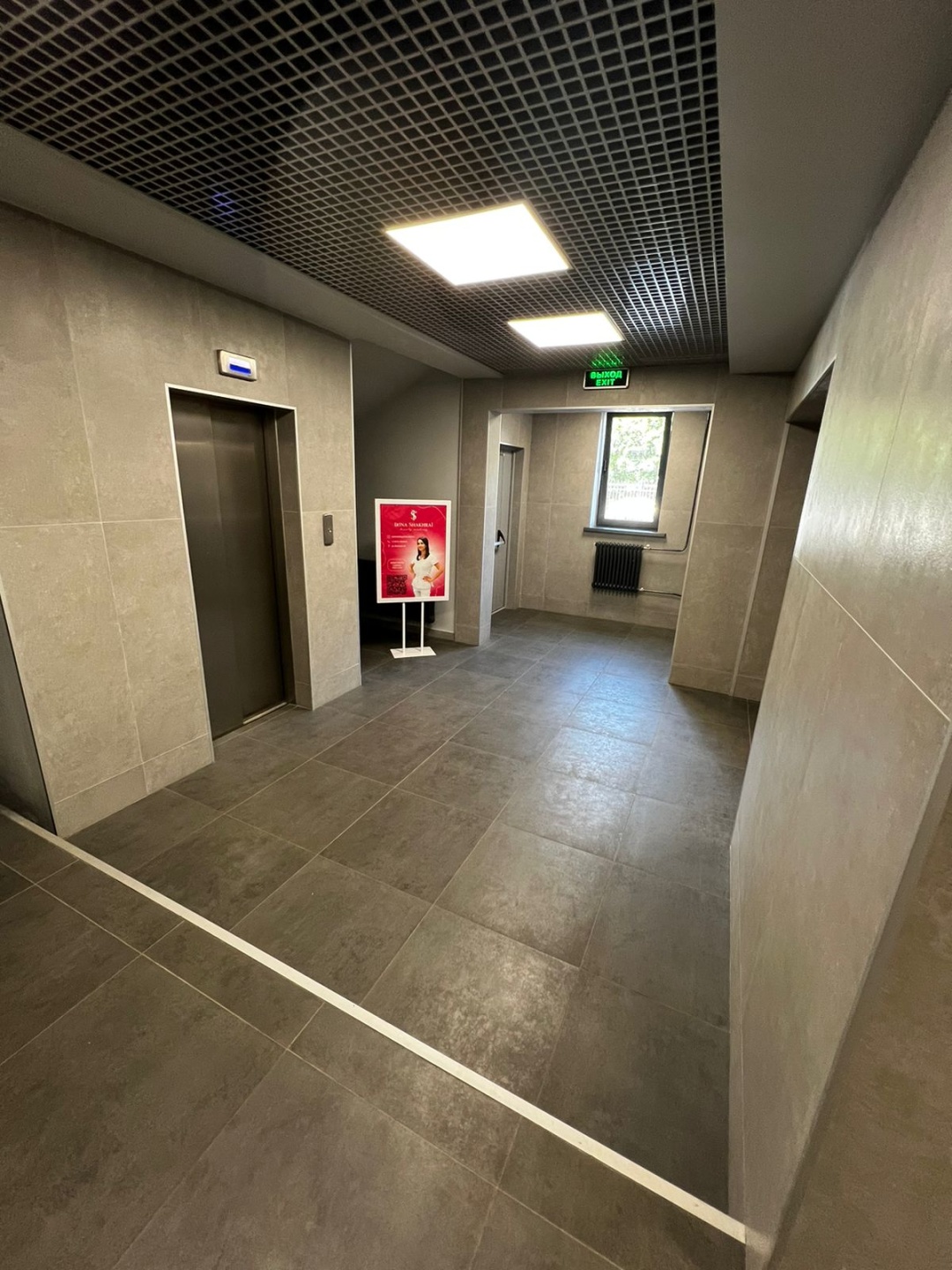 БЕЗ КОМИССИИ И ПЕРЕПЛАТ! 

Предлагаем офисное помещение 77 кв.м., 
4-й этаж.

Находится в пешей доступности от м. Водный стадион, м. Речной вокзал.
ИФНС 43

Договор: 11 мес. предоплата за первый и последний месяц.
Ставка аренды 30 000 р за кв. м. в год. в т ч НДС 
Отдельно оплачивается интернет, убо