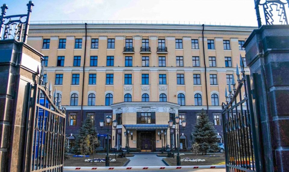 Здание 1917 года постройки, капитальная реконструкция проведена в 2012 году: замена и усиление всех конструкций и установка современных инженерных систем (центральная система приточно-вытяжной вентиляции Flakt Woods (Швеция), центральная система кондиционирования Toshiba (Япония), лифтовое оборудова