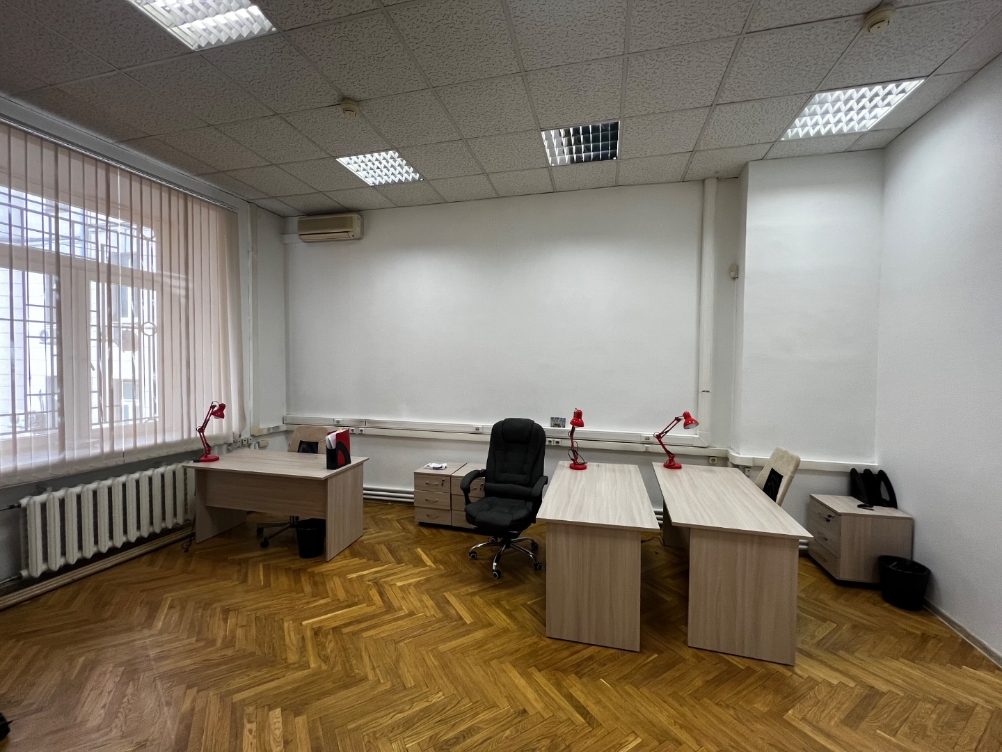 Предлагаем офисы в БЦ на Малой Дмитровке.

Офис с отделкой, полностью готов к аренде.
Кондиционирование. 
Развитая инфраструктура. 
Режим работы 24/7 с пропускной системой

В здании есть столовая. 

В aрeнду все включeнo!

Стоимость аренды 292 200 тыс. руб. в месяц, включая НДС.
Обеспечительный плат