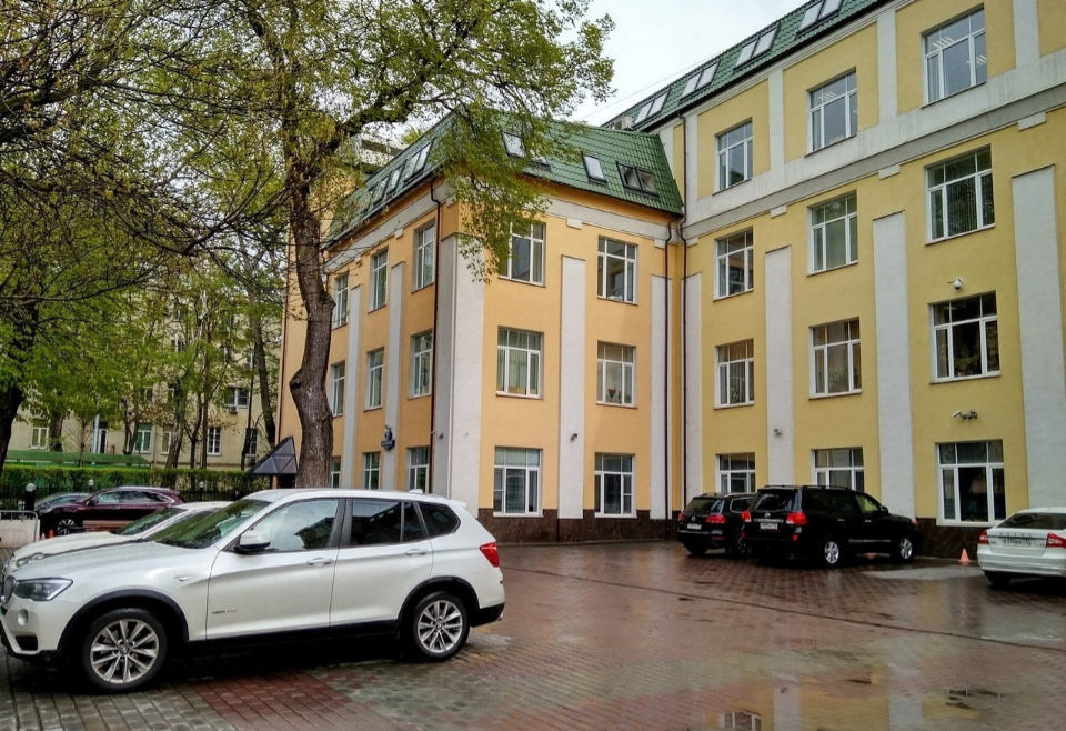 Предлагаем в аренду офис 119 м.кв. в бизнес-центре
- м. Китай-город 
- 12 мин пешком от метро 
- Класс B+
- Готово к въезду 
- Смешанная 
- Приточно-вытяжная вентиляция 
- Кондиционирование: сплит-системы 