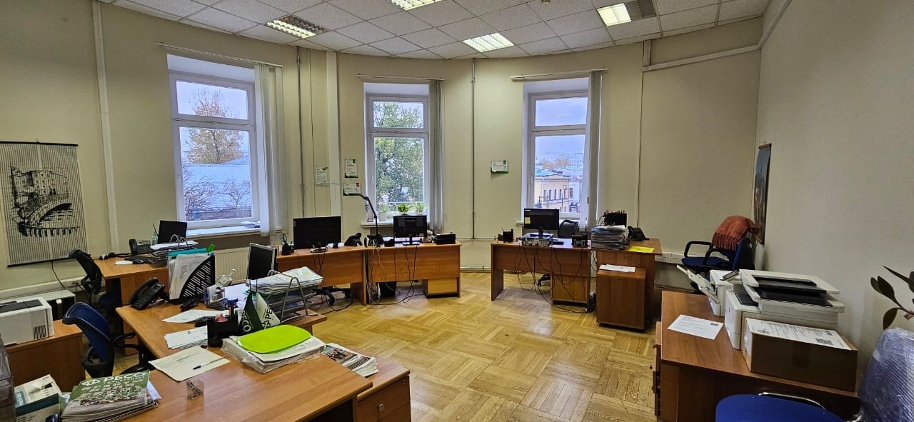 Предлагаем офисы в БЦ на Малой Дмитровке.

Кабинетная планировка.
Офис с отделкой, полностью готов к аренде.
Кондиционирование. 
Развитая инфраструктура. 
Режим работы 24/7 с пропускной системой

В здании есть столовая. 

В aрeнду все включeнo!

Обеспечительный платеж 1 месяц.
Срок договора 11 месяц