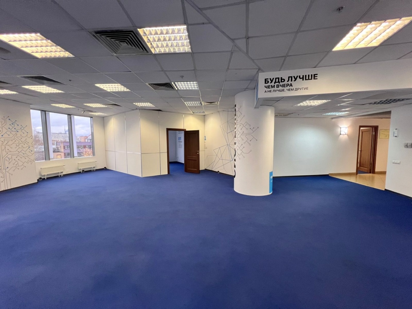 Бизнес-Центр «Линкор» 
Арендуемая площадь по БОМА 595 кв.м. 
Планировка: смешанная 
Высота потолков 3,2 м.
С отделкой
4-й этаж.
БЦ «Линкор» — новое 15-этажное офисное здание с современными инженерными системами. 
Система пожаротушения: сплинкерная.
Вентиляция: приточно-вытяжная.
Кондиционирование