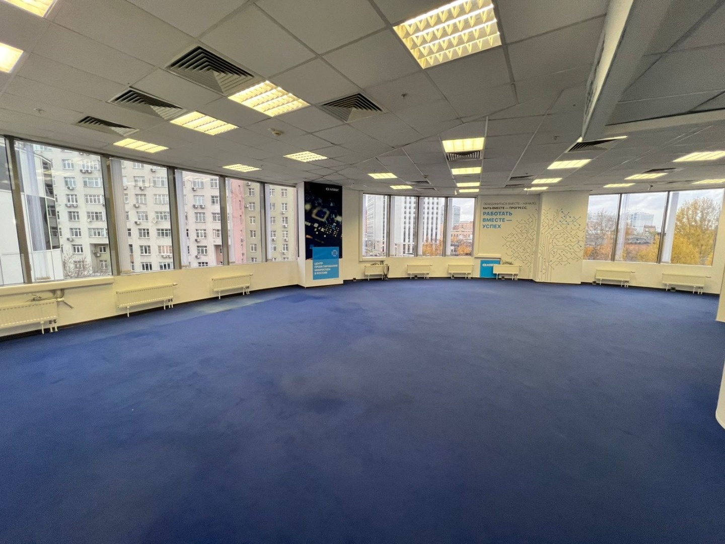 Бизнес-Центр «Линкор» 

Арендуемая площадь по БОМА 595 кв.м. 
Планировка: смешанная 
Высота потолков 3,2 м.
С отделкой
4-й этаж.

БЦ «Линкор» — новое 15-этажное офисное здание с современными инженерными системами. 

Система пожаротушения: сплинкерная.
Вентиляция: приточно-вытяжная.
Кондиционирование