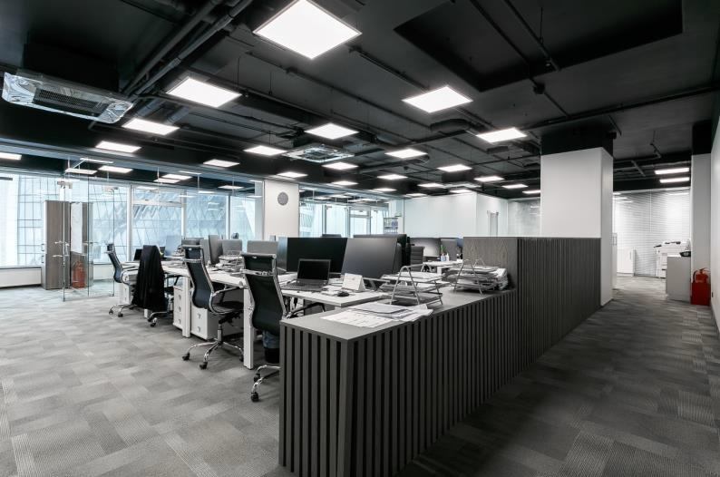 Предлагается в аренду офис площадью 410.8 кв.м, в башне Imperia Tower на 52 этаже, с мебелью, на длительный срок.
МЕТРО ст. м. Деловой центр (3 минуты)
ст. м. Выставочная (5 минут)
НАЗНАЧЕНИЕ офис
ВОЗМОЖНОСТЬ ЗАЕЗДА 07 апреля 2023 года
ПЛАНИРОВКА смешанная
АРЕНДНАЯ ПЛАТА 60 000 рублей / м2 / год, кр