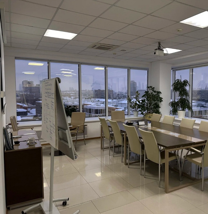 Откройте для себя идеальное рабочее пространство в престижном бизнес-центр Glass House!

Предлагаем в аренду просторный офис площадью 295,7 м² . 
Офис кабинетной планировки.

В бизнес-центре действует круглосуточная охрана.
Централизованная вентиляция и кондиционирование. 

Арендная плата 1 220 000 