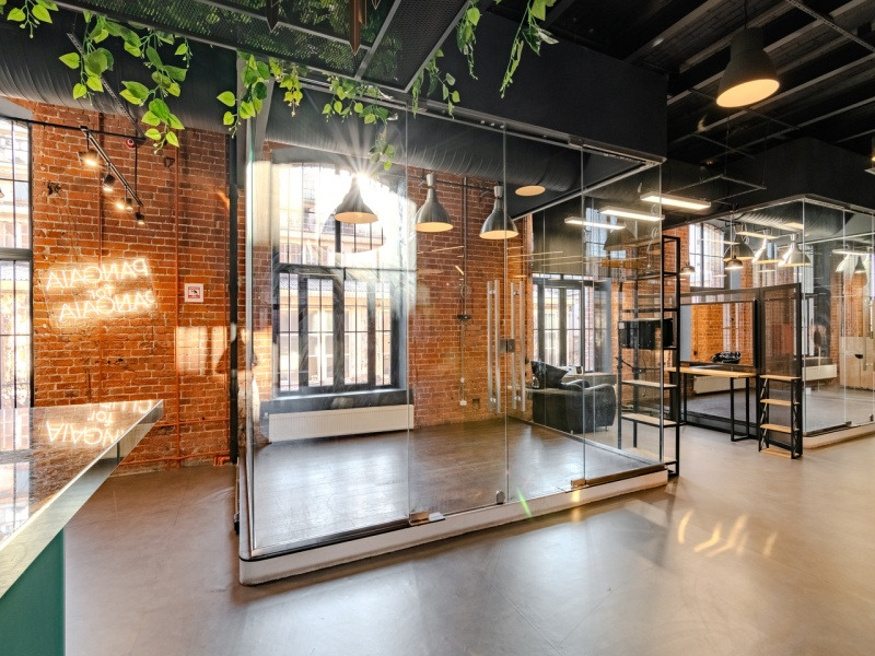 
В аренду предлагается офис в БП «Трехгорная Мануфактура» 

Площадь 782 м²
Большие окна, обеспечивают хорошее естественное освещение
Состояние: отделка «за выездом» арендатора
Смешанная планировка, ЛОФТ.
Потолки 4,2 метра

Депозит 2 месяца
В пешей доступности от м. Улица 1905 года, м. Краснопресненс