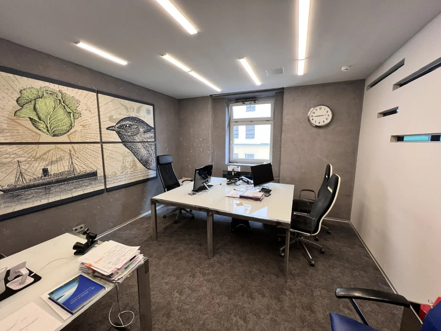 Предлагаем в аренду офис на Цветном.

Общая площадь 128 кв.м.
Качественная дизайнерская отделка.
Помещение расположено на 3-м этаже.
Помещение оборудовано: системой кондиционирования, системой пожарной сигнализации и оповещения о пожаре.
 
 Одно машиноместо в подземной парковке 20 000 рублей в месяц