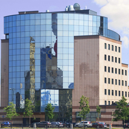 Предлагаем в аренду офисное помещение в Бизнес-центре «Японский Дом» – класса «А» 

Общая площадь 86,3 кв.м. 
В офисе выполнена качественная отделка.

В 15 мин. ходьбы от м. Киевская.

В здании установлены 3 пассажирских лифта и 1 грузопассажирский лифт— из подземного паркинга. 
Комплекс круглосуточ