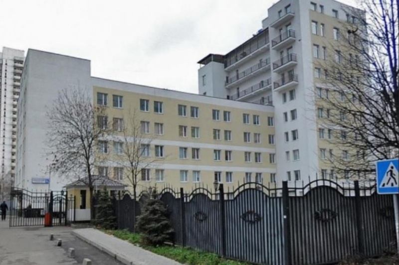 Руслан. В аренду предлагается офисное помещение -
кв.м.
Основная информация
Этаж 3
Внутренняя отделка выполнена
Готово к въезду
Смешанная планировка
Коммерческие условия
Арендная ставка 850  за м² в месяц
Эксплуатационные расходы включены в арендную ставку
Упрощенная система налогообложения
Коммунал