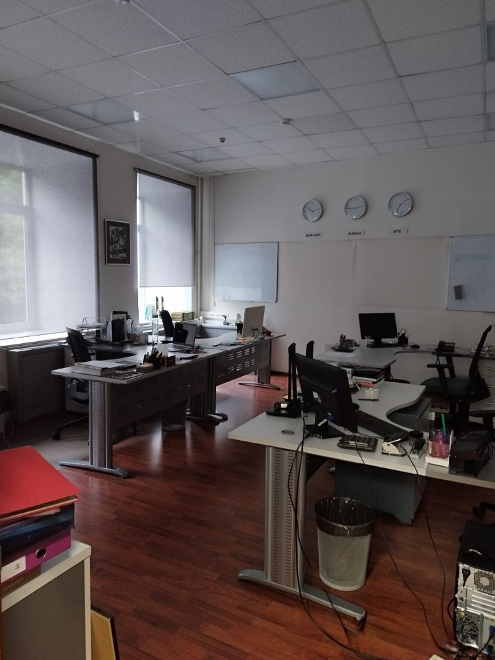 Предлагаем в аренду офис 166 кв.м..
 
Угловой офис с множеством окон, собственной кухней, двумя санузлами и душевой кабиной 
Офис  кондиционирован. 
3-й этаж с лифтом.

Презентабельный Бизнес-Центре на 1-ой линии  по Бульварному Кольцу, вход непосредственно с улицы, красивый исторический фасад.

Цен