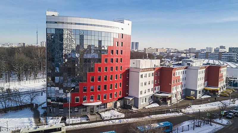 
Предлагаем в аренду офис в БЦ Кулон класс А

Офисные помещения на 5 и 7 этажах в современном бизнес-центре.

5 этаж: 367 кв.м
7 этаж: 366,4 кв.м

Выполнена качественная отделка. 
Помещения имеют смешанную планировку, оборудованы рабочими местами, переговорными комнатами, мини-кухней, зонами отдыха 